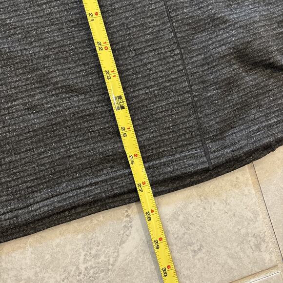 Kuhl Sweater Men’s Sz XL Gray Grid Engineered Long Sleeve Crew Neck Poly - Picture 8 of 10